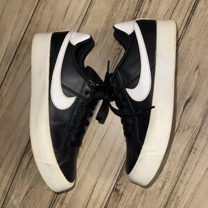 Nike Womens Court Royale AC AO2810-001 Black Casual Shoes Sneakers Size 7